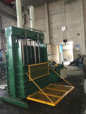 Vertical Baler For Cardboard & Plastic Recycling, 200 Ton Press Force With 30kW Motor