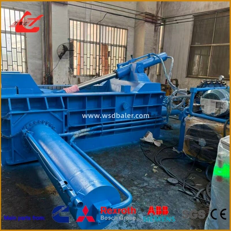 High Density 160ton Scrap Metal Baler 30kW for Copper Scrap
