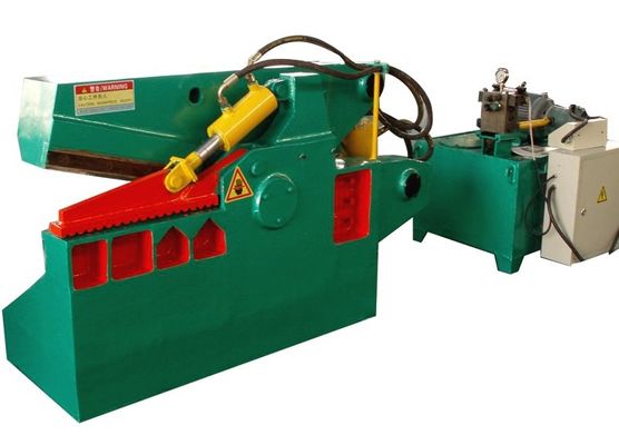 Gunting Besi Tua Listrik 2500 KN untuk Daur Ulang dan Pengolahan Besi Tua