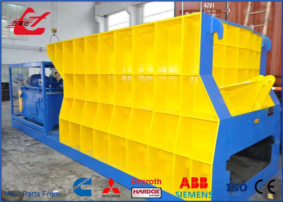 Heavy Duty Container Scrap Shear 84KW Dengan Panjang Leher 1400mm Untuk Pemotongan Logam yang Efisien